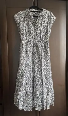 SHIPS any フレンチスリーブフラワーシャツワンピース