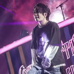 深瀬着用 KEITH HARING MANPOWER 【XL】 - メルカリ