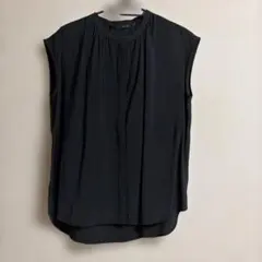 YECCA VECCA フレンチスリーブブラウス 新品タグ付 フリーサイズのサムネイル
