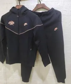 ナイキ Nike Syna world シナワールド テックフリース上下セット