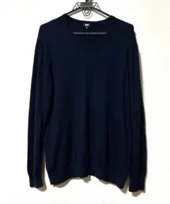 ネイビー ニット