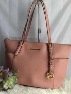 MICHAEL KORS マイケルコーストートバッグ