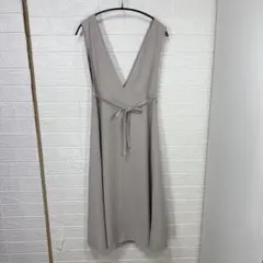 SILPLAIRE ベージュ Vネックロングワンピース