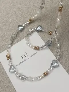 910 ビーズネックレス　ハートネックレス　ガラスビーズ　ファルファーレ