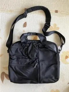 【通勤に•美品!】コーデュラ ビジネスバッグ 黒 PC対応ポケット多数