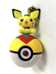 ピチュー　ライト　キーホルダー　ポケモン　レトロ　グッズ