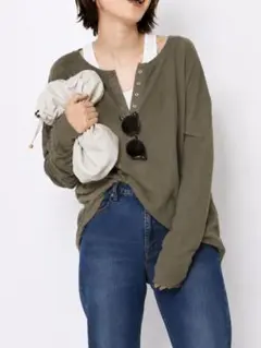 Deuxieme Classe【レミレリーフ】WタックヘンリーネックTシャツ - メルカリ