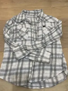 Leeのネルシャツ薄い水色