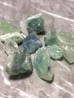 グリーンクオーツ原石 10個セット（セール中）