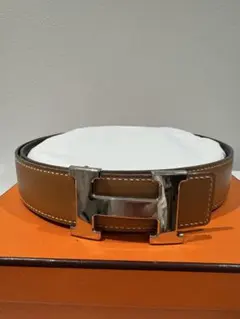 エルメス コンスタンス Hベルト シルバー金具 ゴールド/ブラック リバーシブルのサムネイル