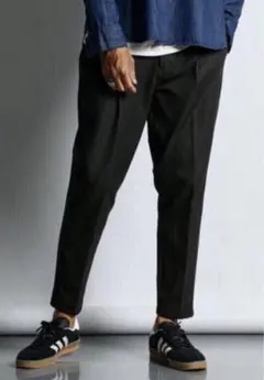 イージーパンツ