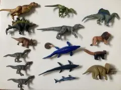 値下げ　アニア　ジュラシックワールド他　マテルミニフィギュア等16体