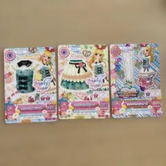 アイカツカード　リボンハウスコーデ　星宮いちご