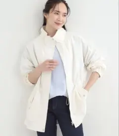 【シューラルー】防花粉　スタンドブルゾン（オフホワイト）のサムネイル