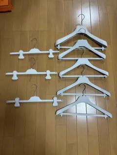 HERMES 衣類ハンガーセット ホワイト