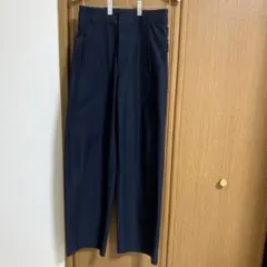 ユニクロ　ジャージーバレルレッグパンツ　ネイビー　XS