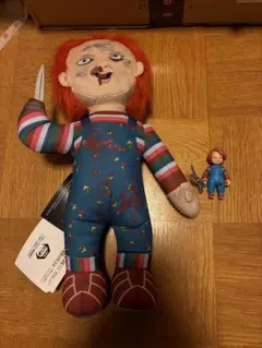 チャッキー ぬいぐるみとミニフィギュアセット