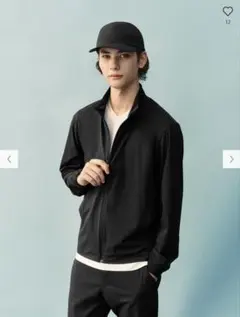 UNIQLO ウルトラストレッチアクティブジャケットＳサイズ