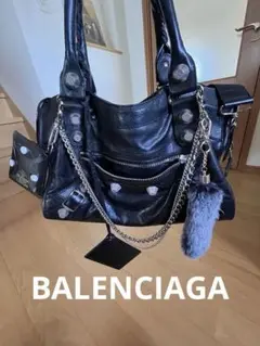 美品！BALENCIAGA GIANT CITY 大容量ユニセックス！ Balenciaga Large Studs City Bag | Gemaee UAE