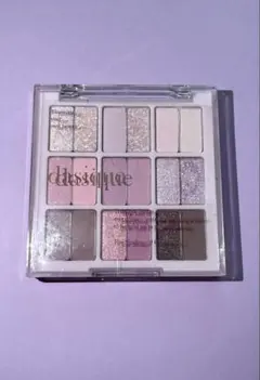 デイジークアイシャドウパレット　18 ベリースムージー