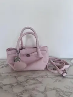 ピンクレザーハンドバッグ