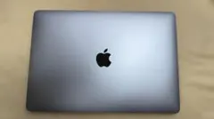 MacBook Air 13インチM1 8コア 16GB 512GB