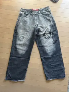 Item thumbnail for item 1b66df4d-bda4-41bd-b4b8-05d06aad55fa