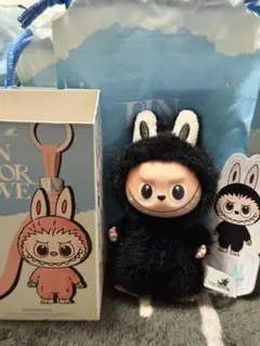 ラブブ LABUBU PIN FOR LOVE ぬいぐるみペンダントR