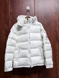 2025年最新】モンクレー ダウン ホワイトの人気アイテム - メルカリ