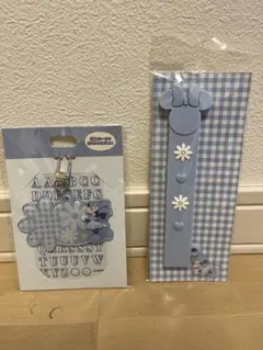 ミニーマウス　水色　キーチェーン　うちわグリップ　ディズニーストア