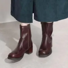 【新品】あしながおじさん ダークブラウン 厚底ショートブーツ 本革 22.5cmのサムネイル