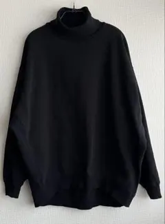 タートルネック スウェット