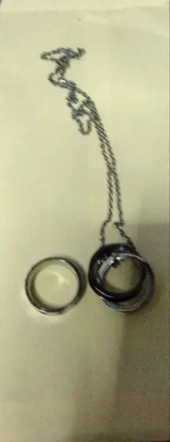 購入意思のない良いね消し値上げ!!最終値下げ!!シルバー メタルリングネックレス