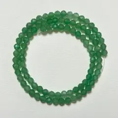 グリーンアベンチュリン　ラウンドカット　天然石ビーズ　4mm　半連