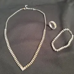 アクセサリー　ブライダル　パーティー