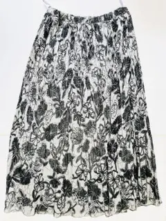 【Lサイズ相当】花柄プリーツロングスカート 白黒 モノトーン
