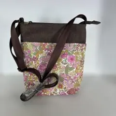 LIBERTY リバティー 花柄 ミニショルダーバッグ