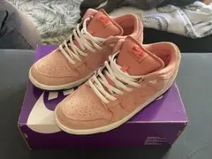 Nike Dunk Low Pro SB ピンク