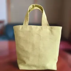 黄緑 トートバッグ 外ポケット付き