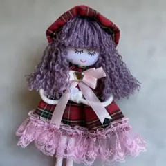 ハンドメイドドールチャームのサムネイル