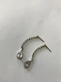 美品⭐︎キラキラクリスタルピアス