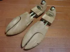 コルドヌリ アングレーズ】シューツリー サイズ42(27cm～28cm） - メルカリ