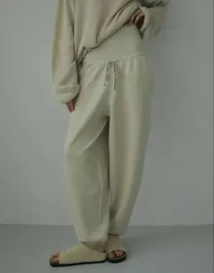 seed and soil Calm knit pants ベージュ - メルカリ