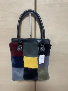 【連休中再値下げ】新品ブロック配色ボア手提げ‼️