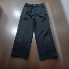 ＧＵ　ブラックワイドパンツ ウエスト調整可能　Sサイズ
