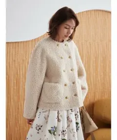 ち*こ様 Mila Owen 金釦カールファージャケット