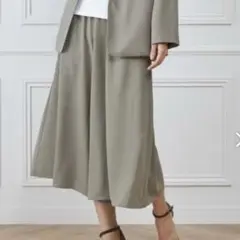新品　I.T.'S. international キュロットパンツ　カーキ　M