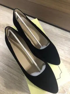 ポインテッドトゥ4cmチャンキーヒール美脚パンプス