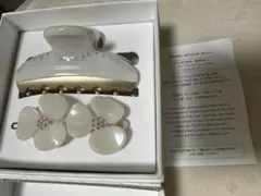 アレクサンドルドゥパリ　ANA機内限定　カメリアピン　クリップ