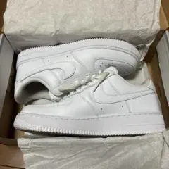 NIKE AIR FORCE 1 LOW ホワイトのサムネイル